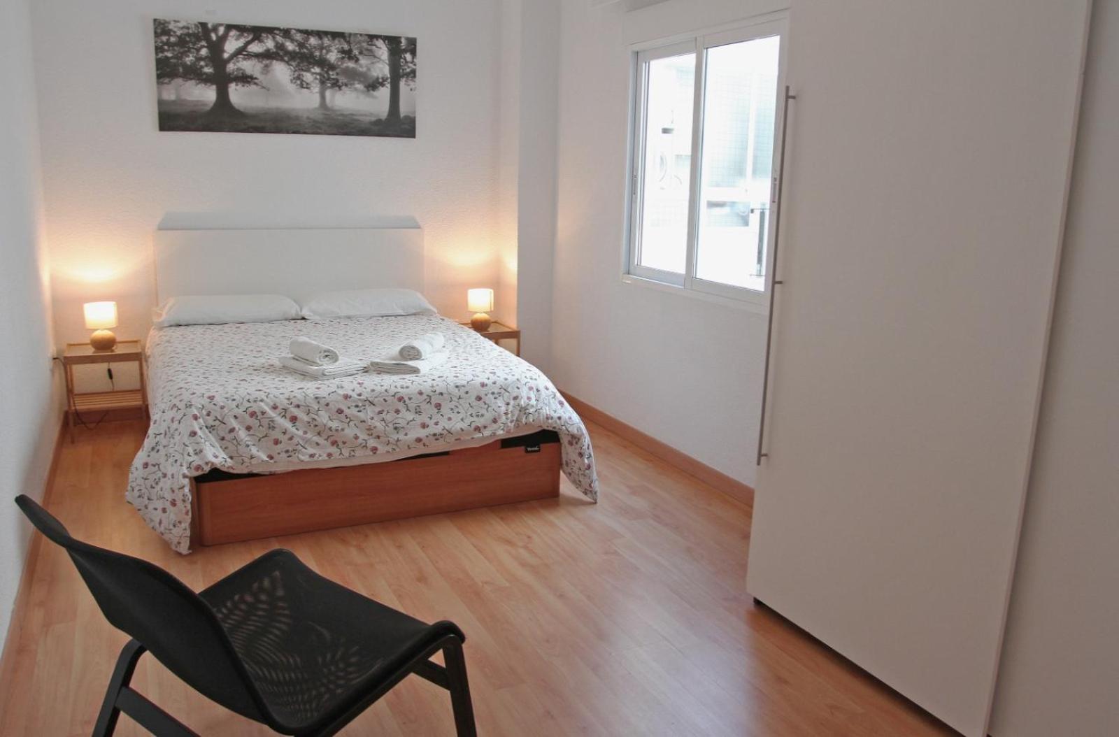 Apartamentos Bahia Alicante Exterior foto